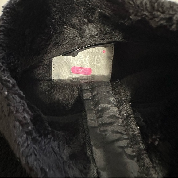 Toddler faux fur Jacket - Picture 2 of 4